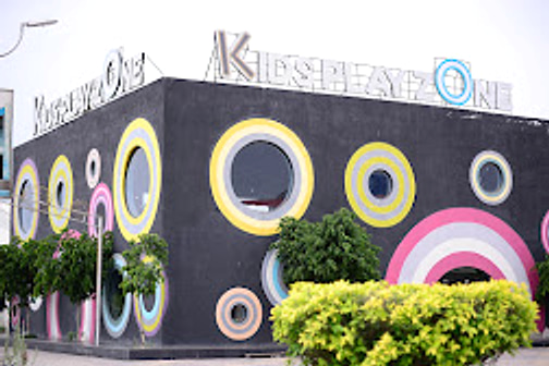 Primecastle gallery photograph 7